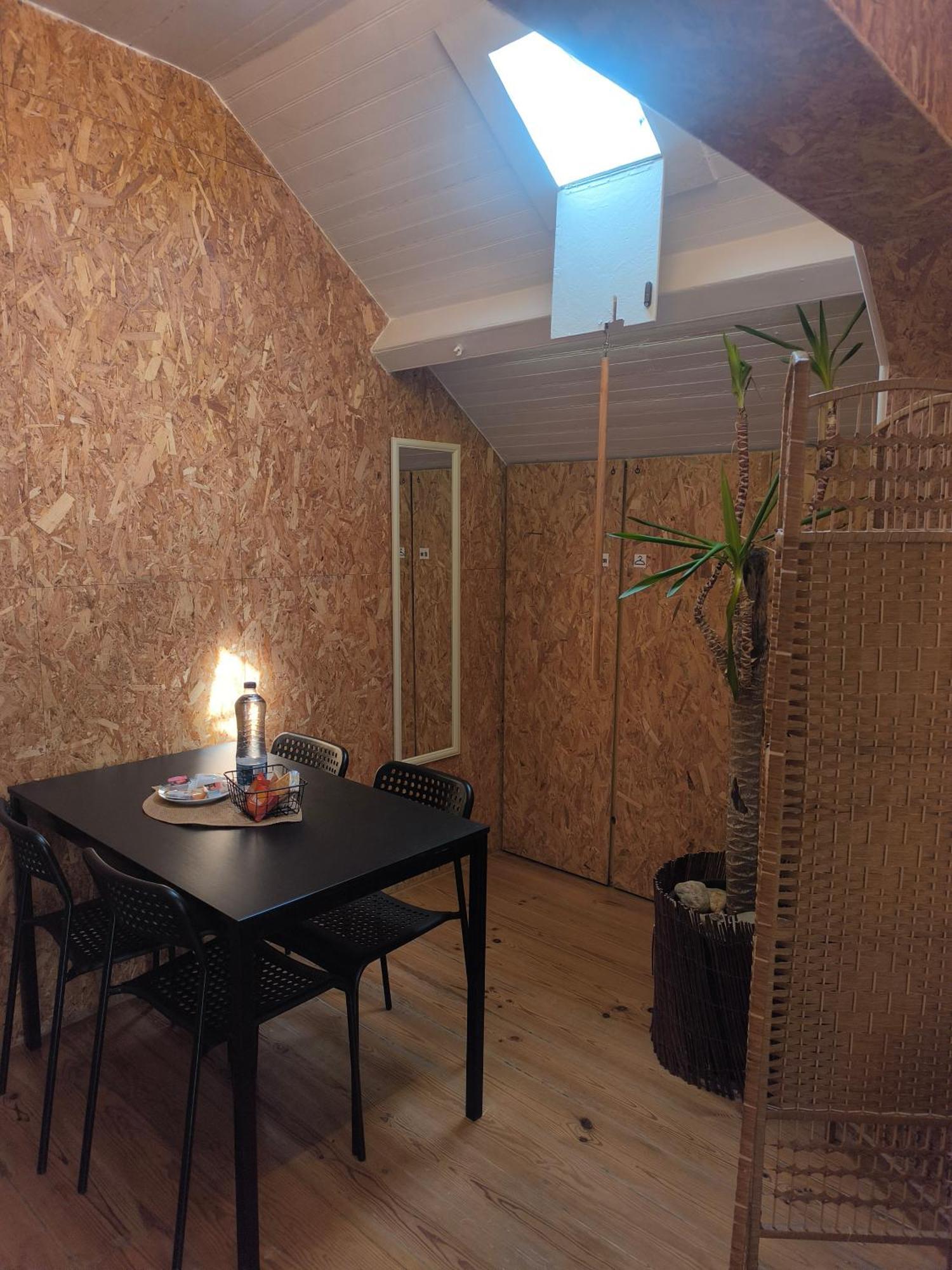 Train Apartment *