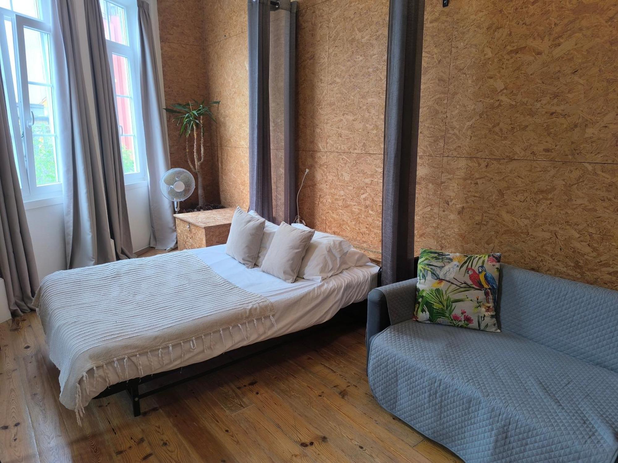 Train Apartment